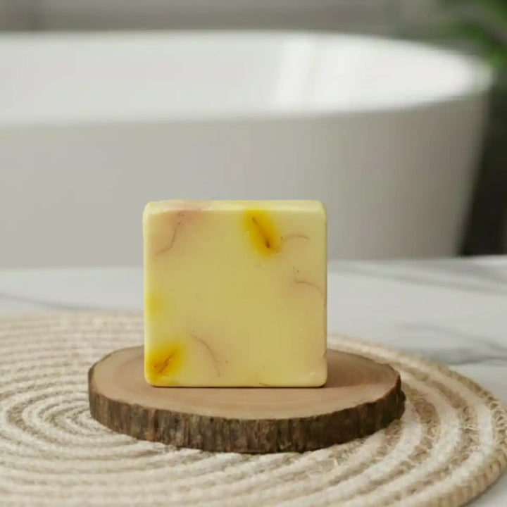 Saffron Silk – Kesar & Goat Milk